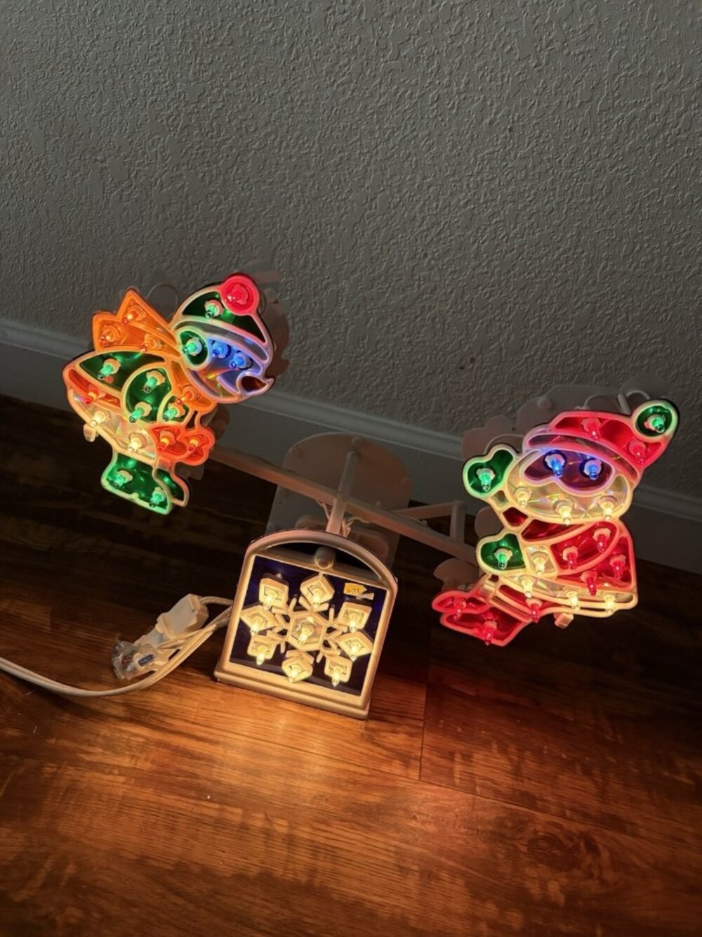 Toyo Christmas ANIMATED Light Up/Holographic Santa Elf See-Saw New VTG Works